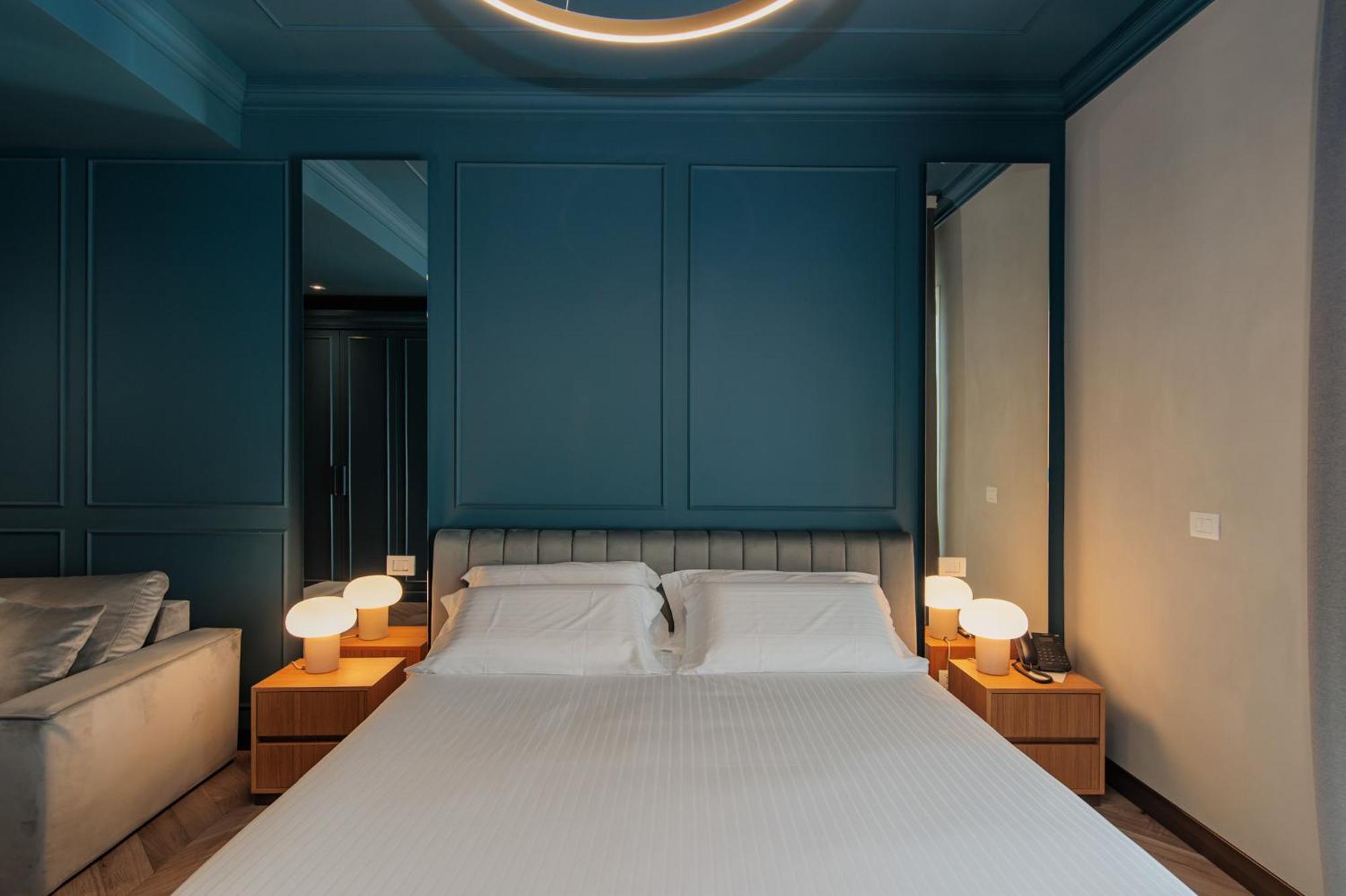 Ophelia Hotel Cazzago San Martino Bagian luar foto